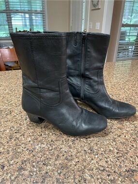 Antonio Melani Classic Black Mid-Calf Leather Boots - Women's